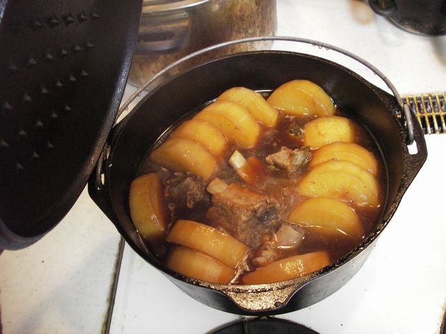 豚バラスペアリブと大根の煮物 豚バラスペアリブと大根の煮物