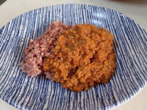 【キーマーカレー】ダッチオーブンで作るルーを使わないカレー